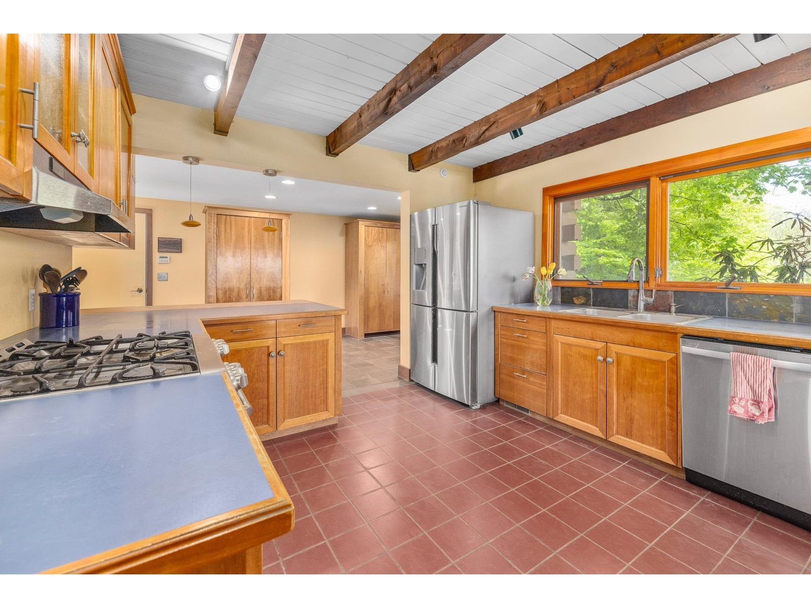 1538 Barker Road