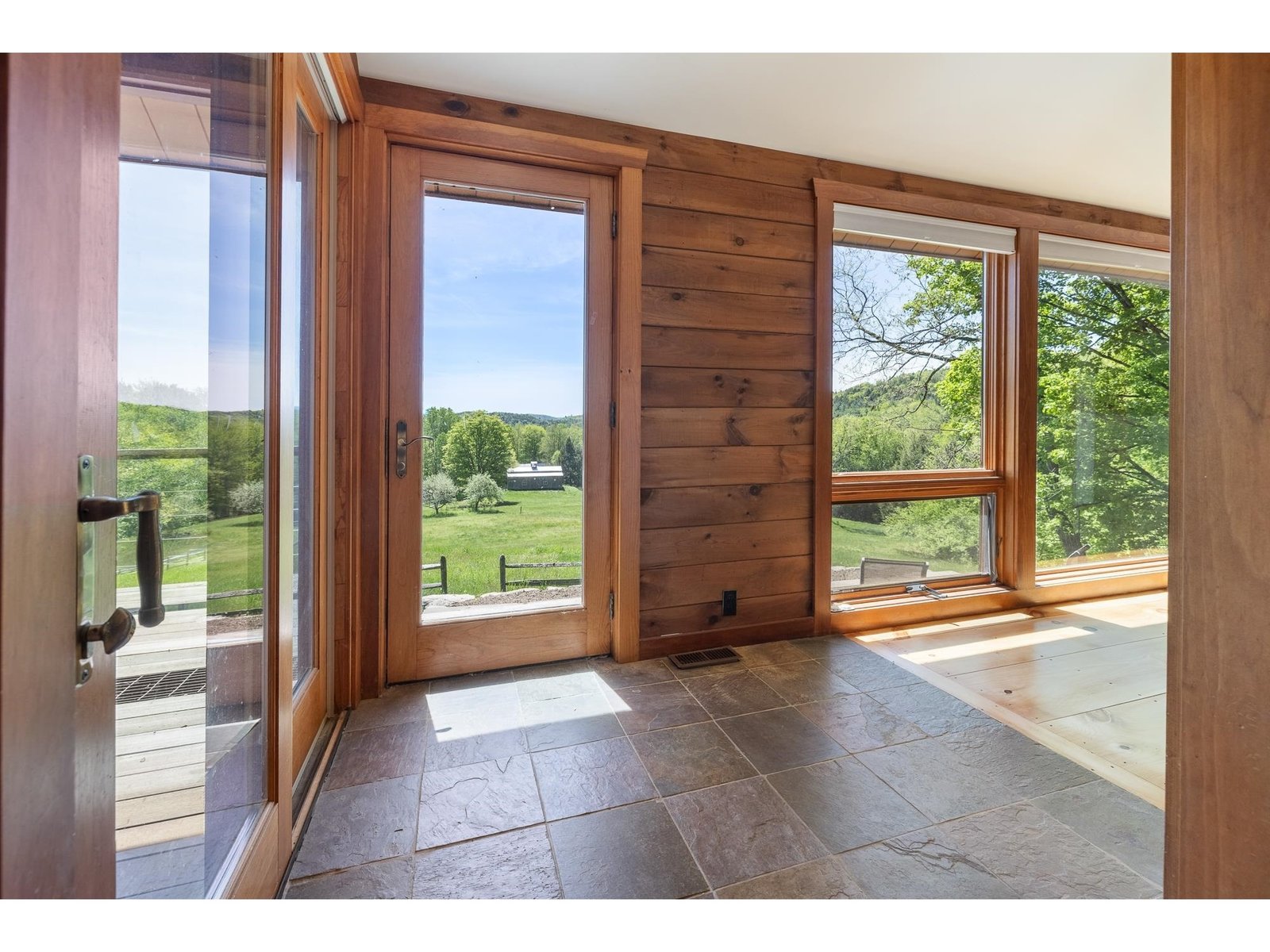 1538 Barker Road