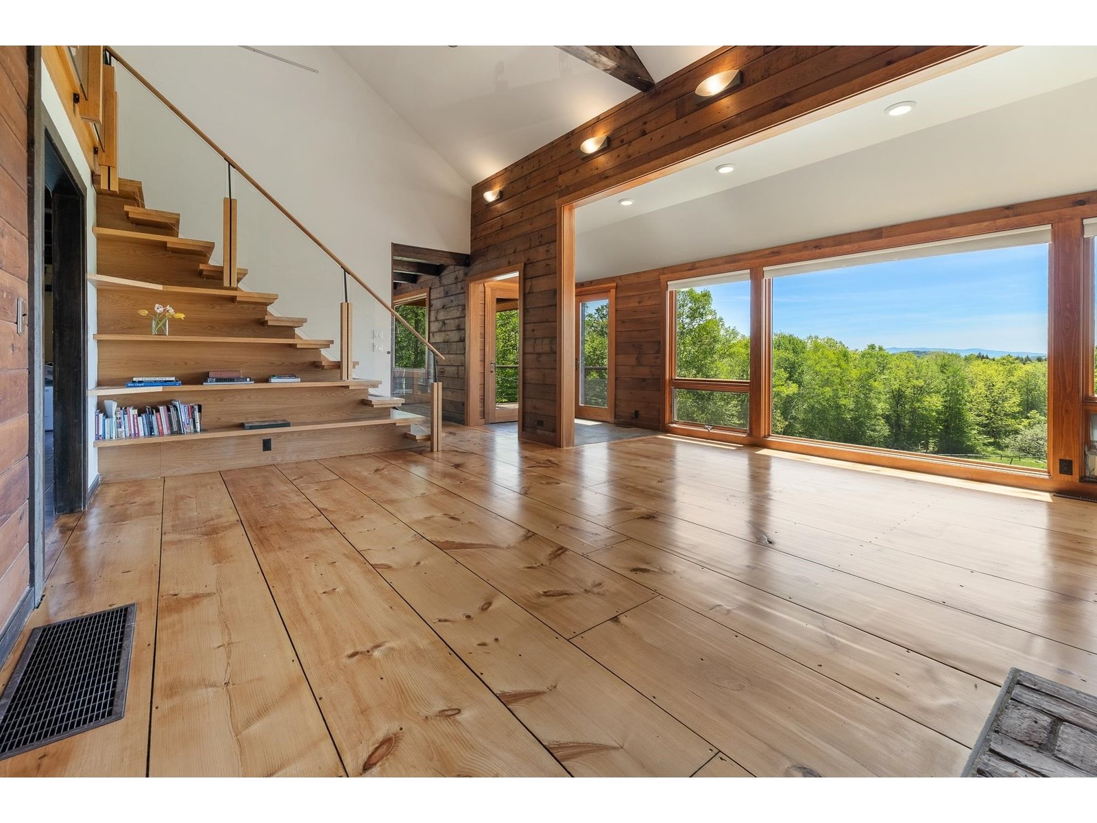 1538 Barker Road