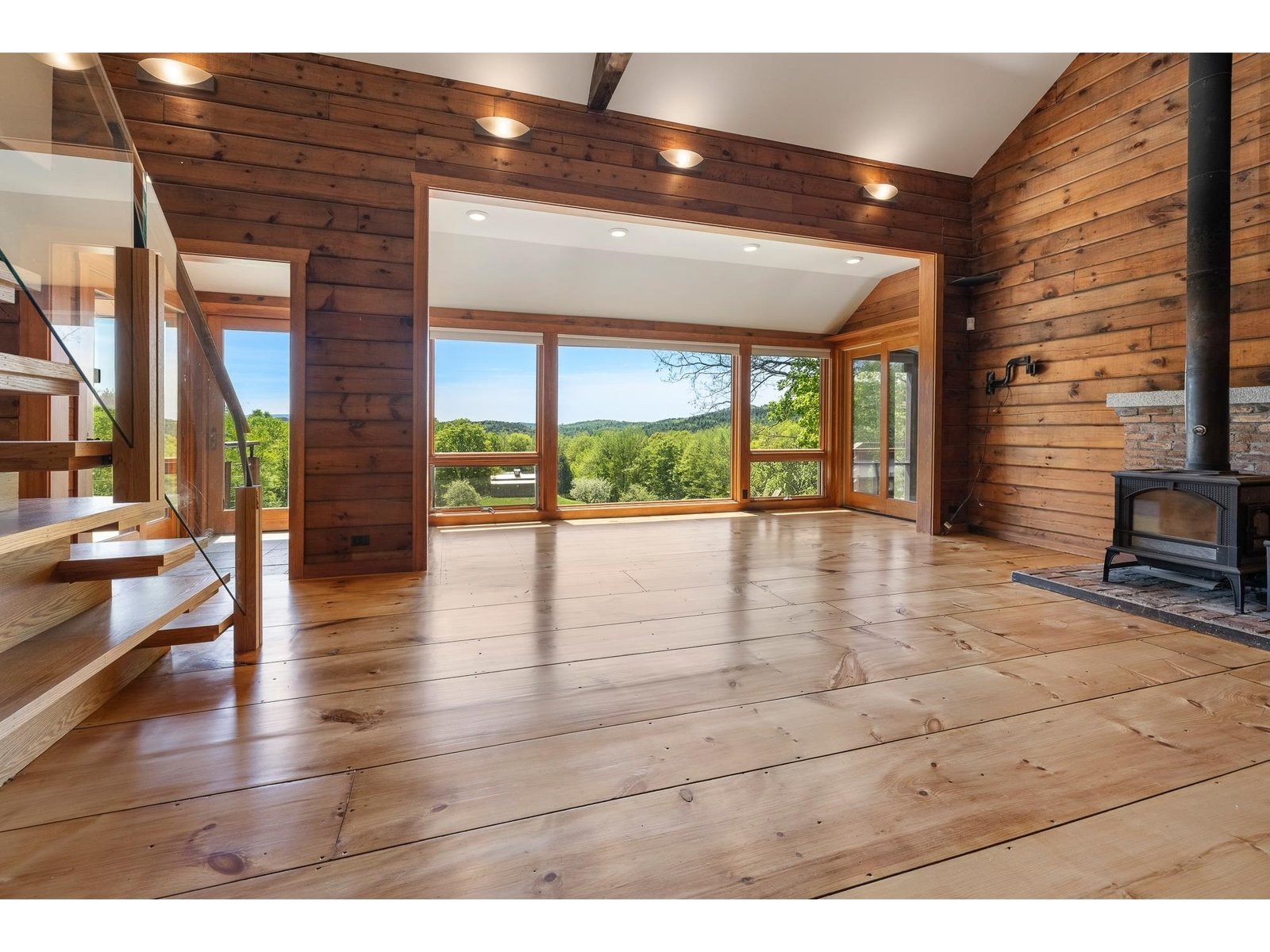 1538 Barker Road