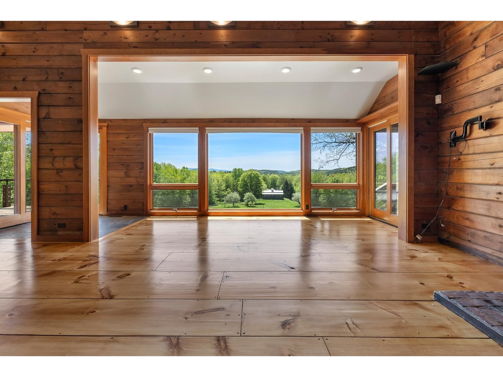 1538 Barker Road