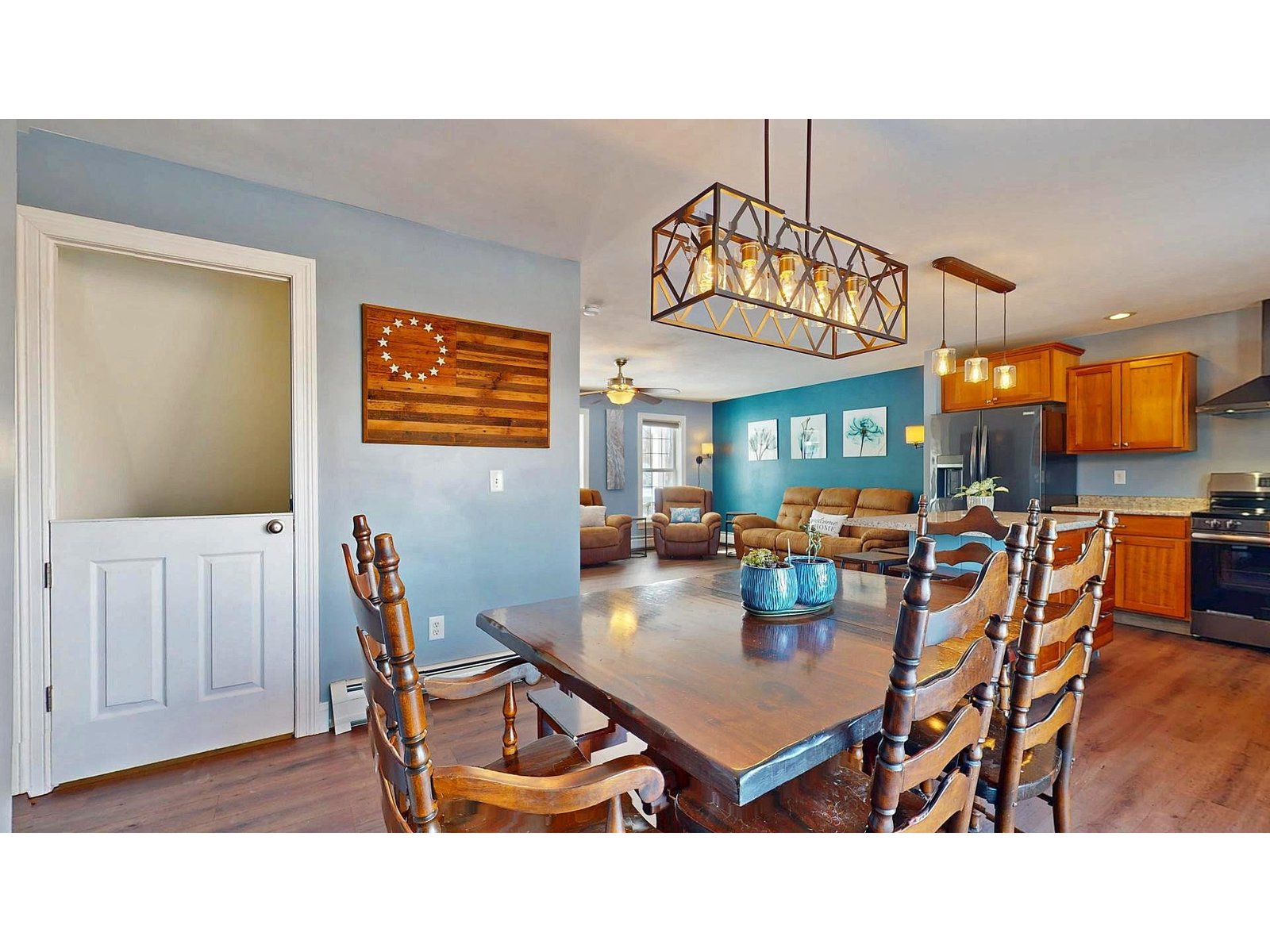1544 Mill River Road