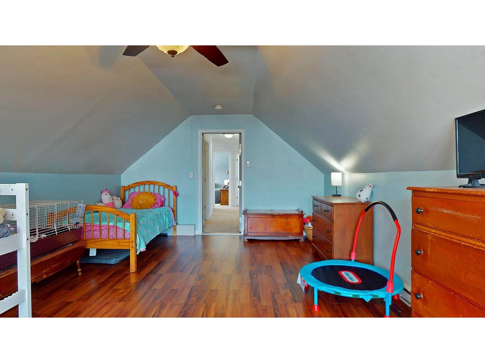 1544 Mill River Road