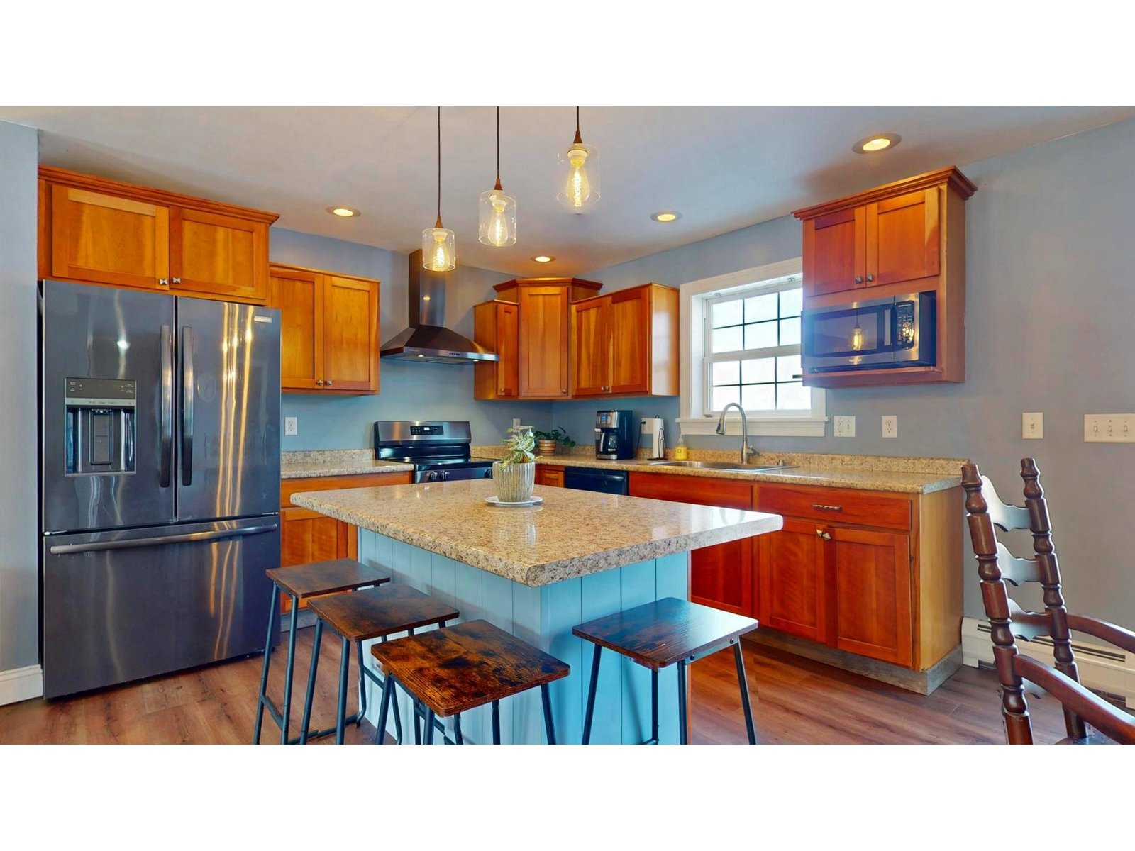 1544 Mill River Road