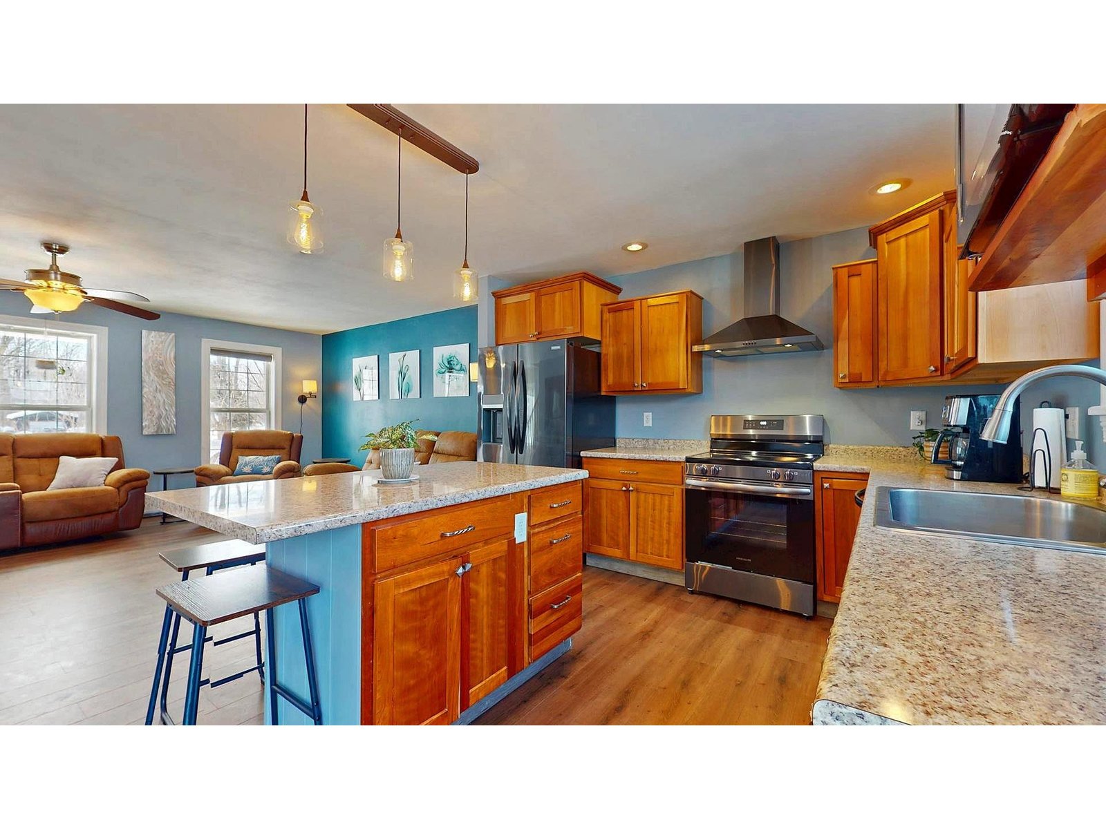 1544 Mill River Road