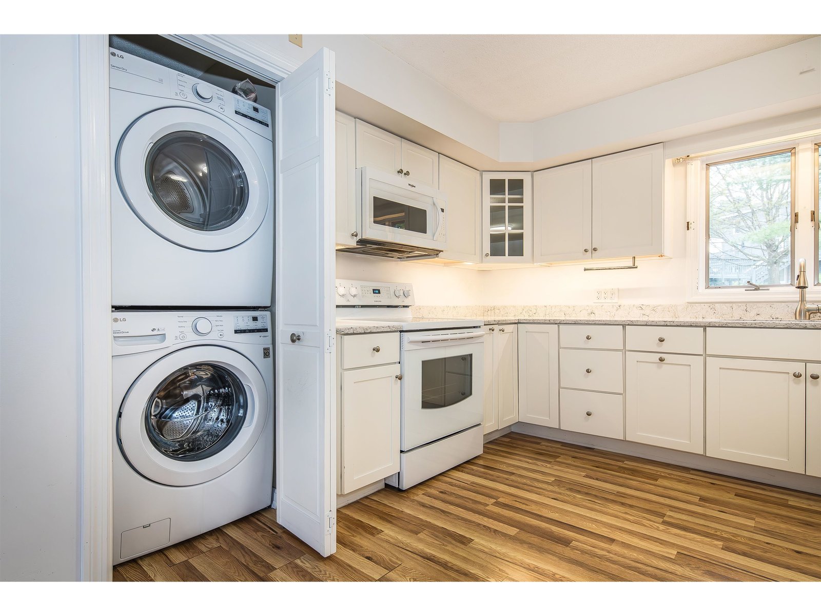 155 Dorr Drive, Unit Condo Unit #18