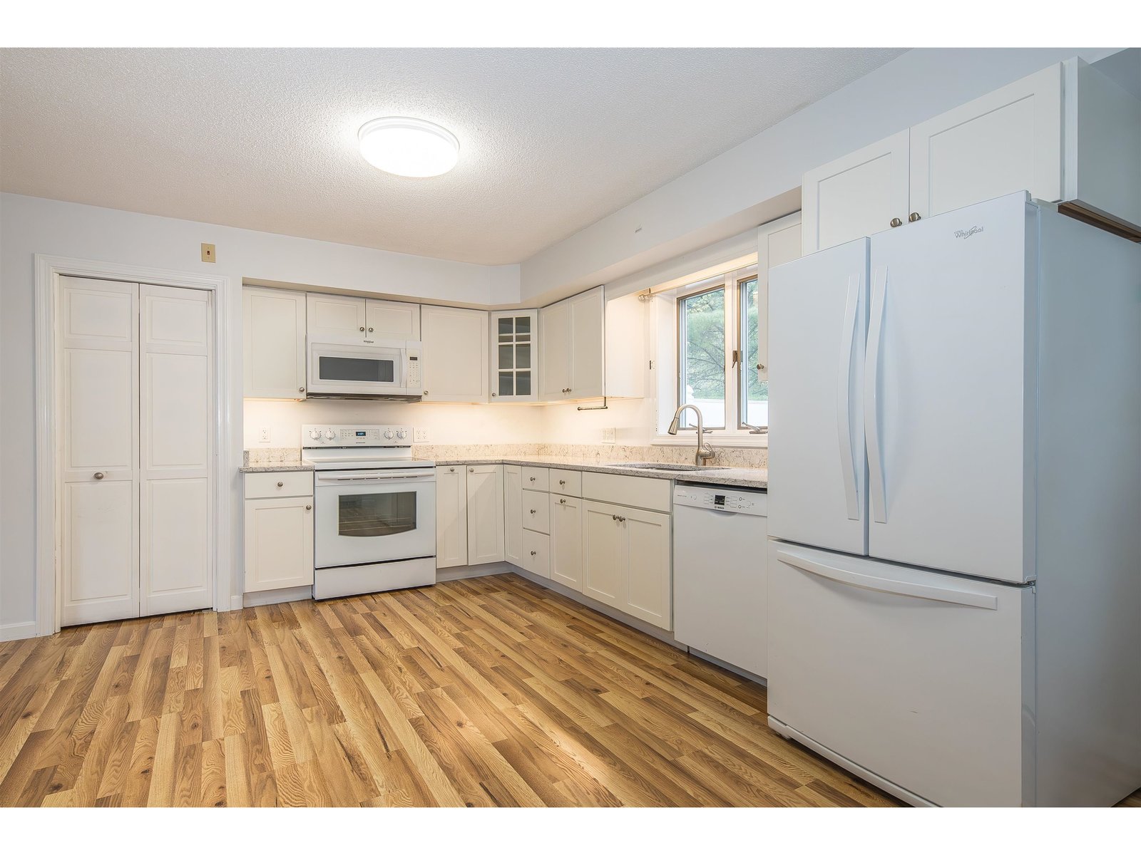 155 Dorr Drive, Unit Condo Unit #18