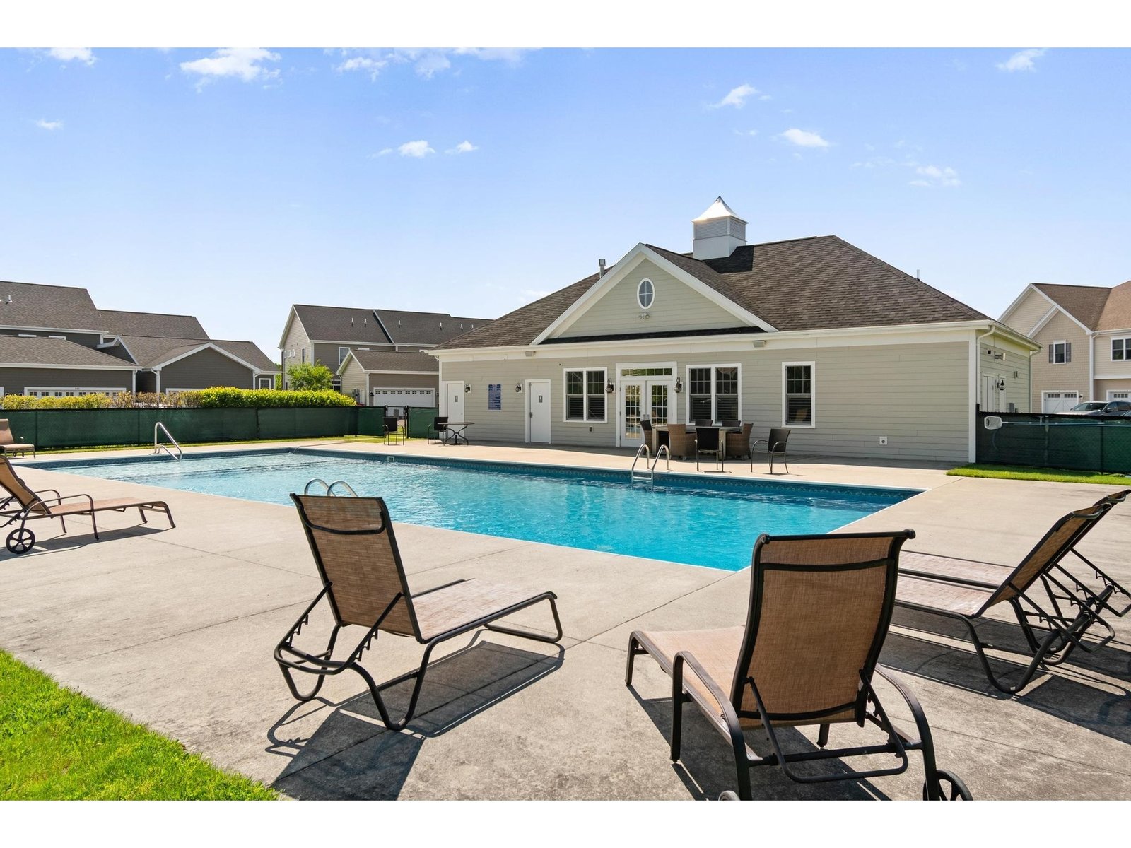 Deck/Yard