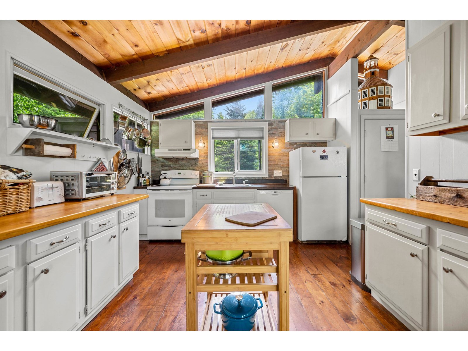 155 Thacher Road
