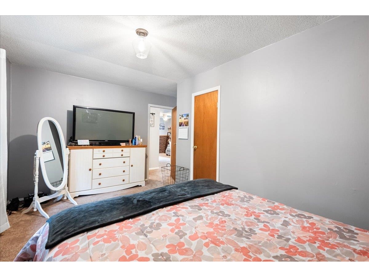 155 Woodcrest Circle