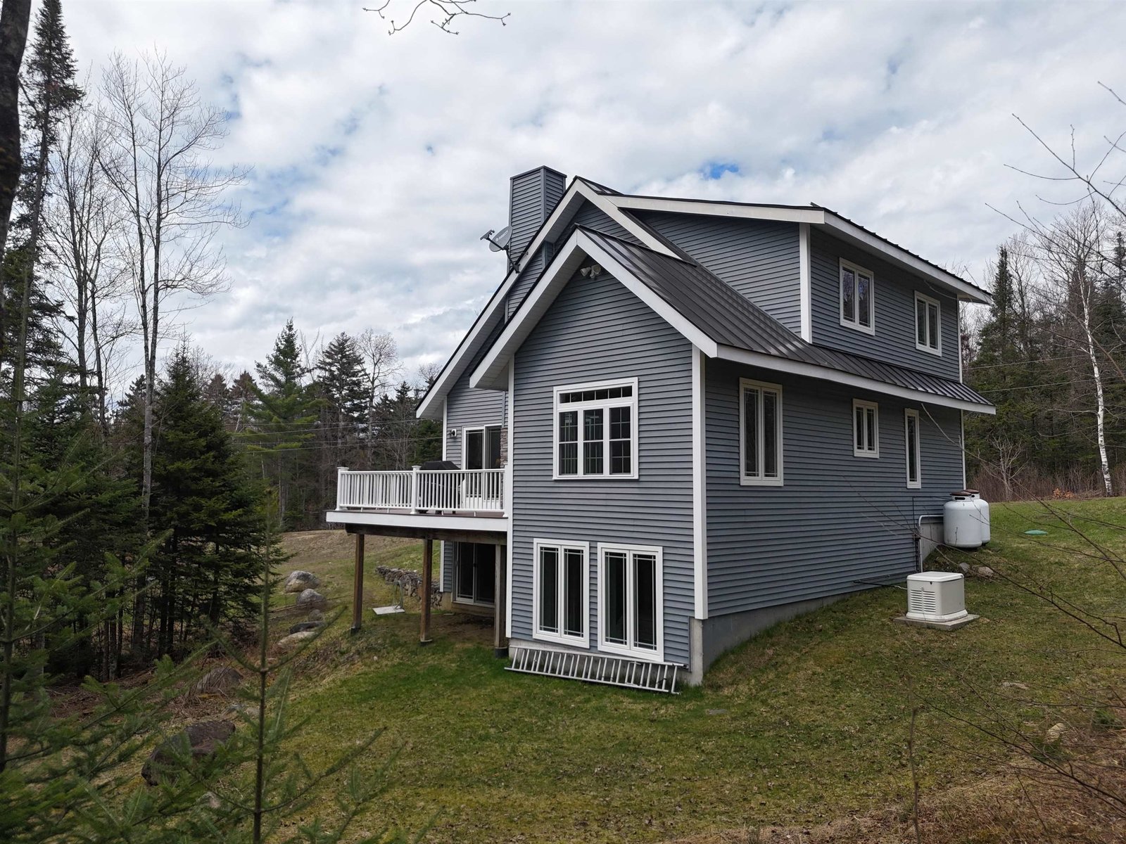 1559 Pinkham Road