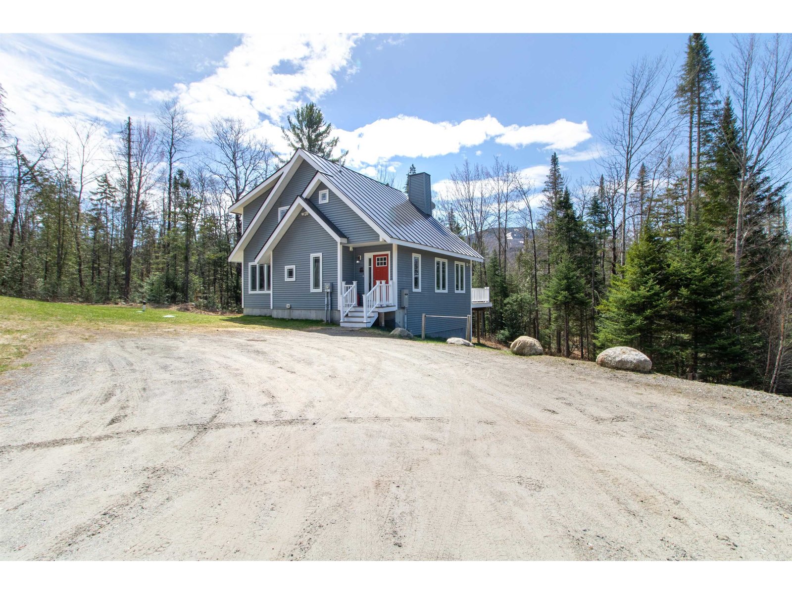 1559 Pinkham Road