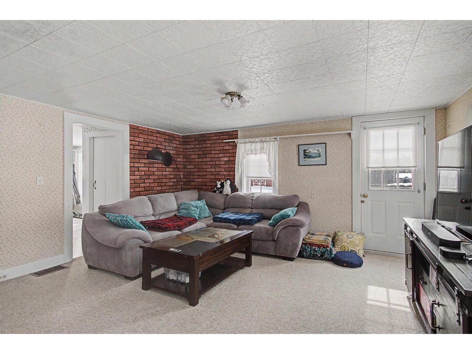 1559 Swamp Road