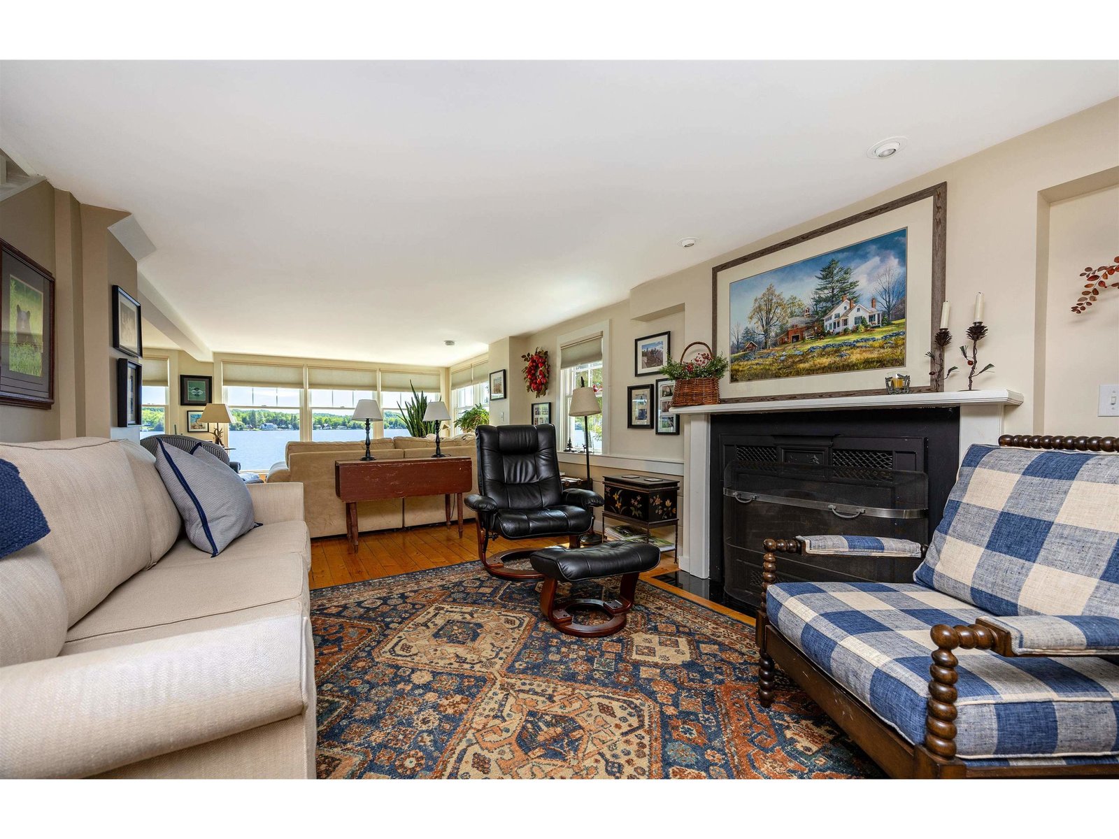 1559 West Shore Road