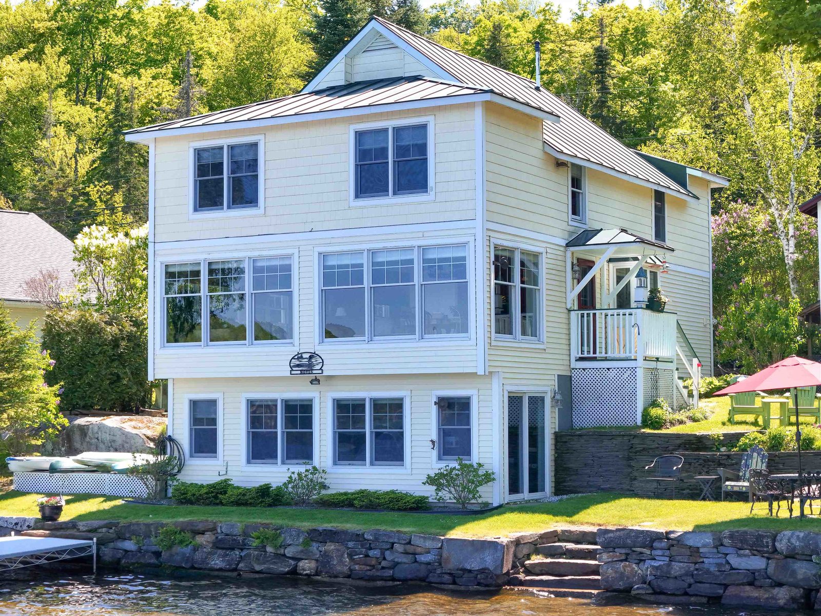 1559 West Shore Road