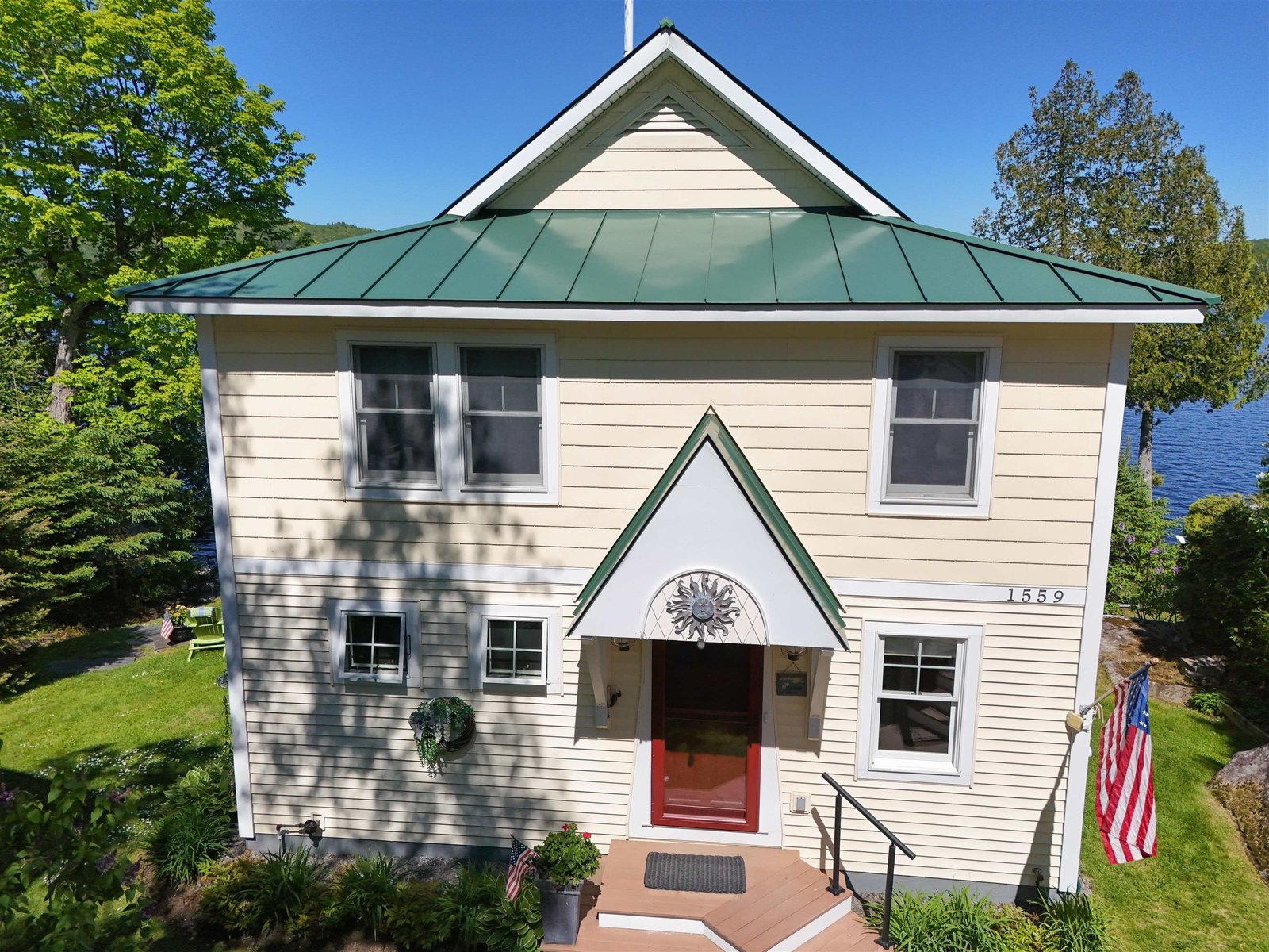 1559 West Shore Road