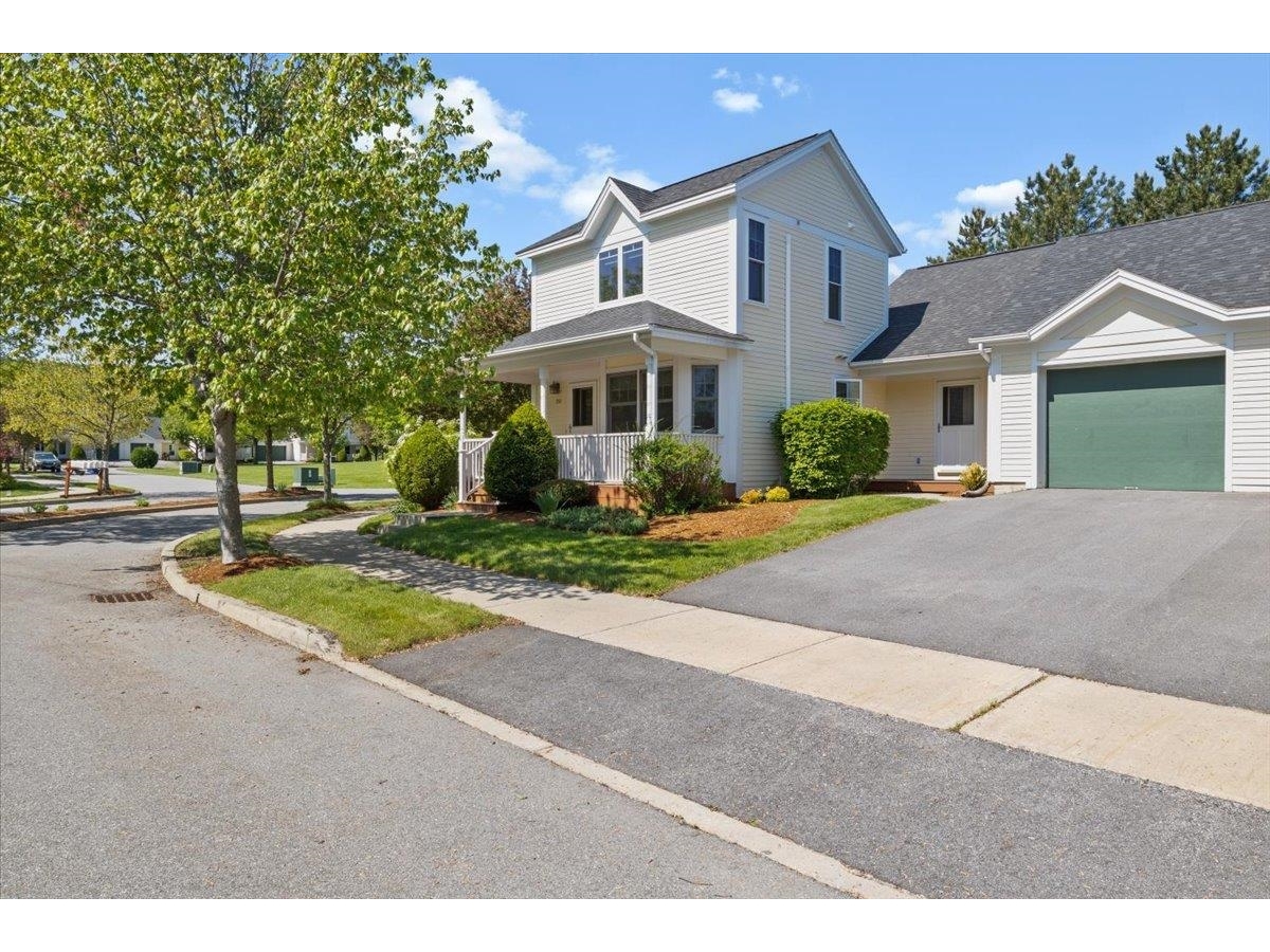 156 Commons Road