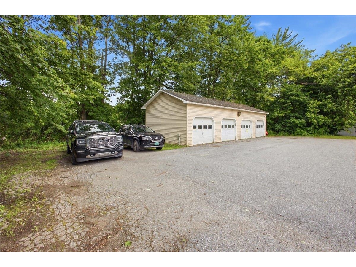 156 West Street, Unit 4