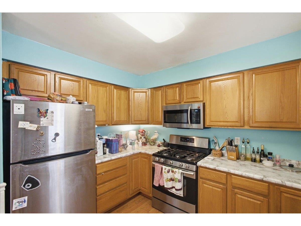 156 West Street, Unit 4
