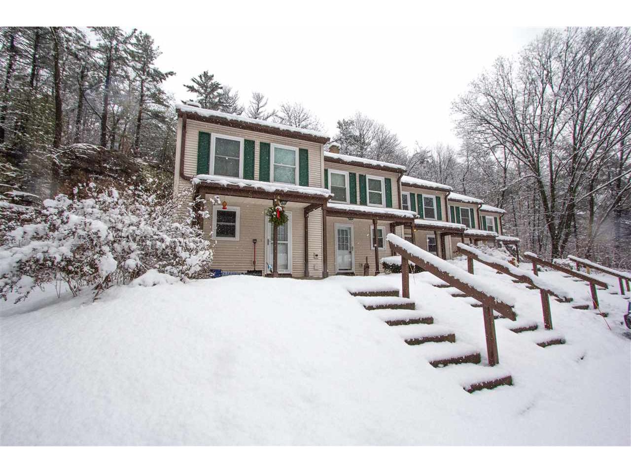 156 Whispering Pines, Unit 3