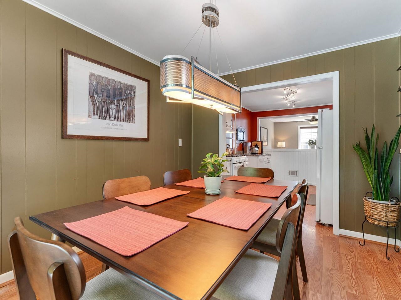 Formal dining room