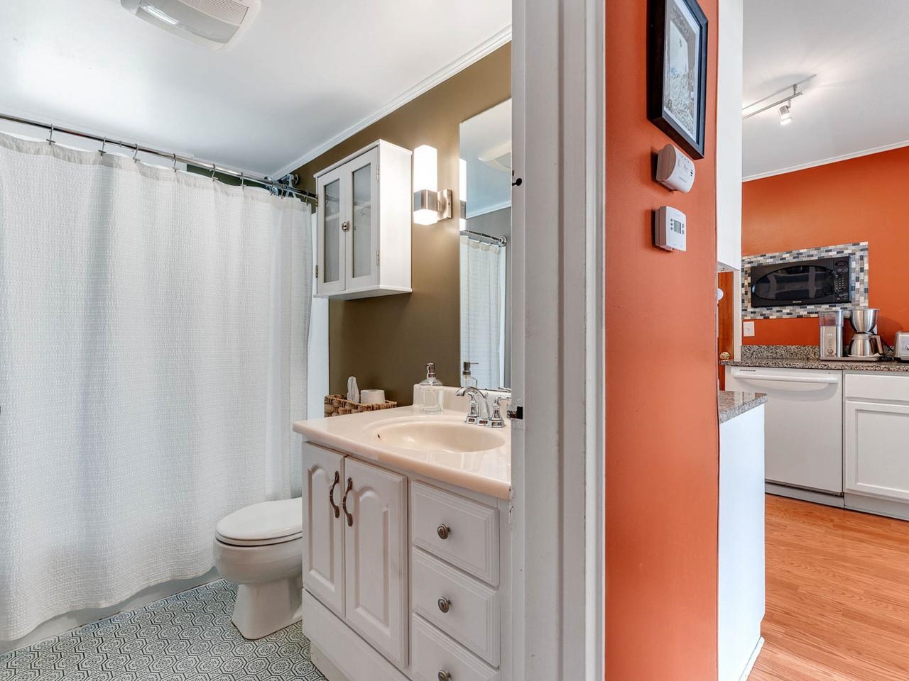 1st floor full bath