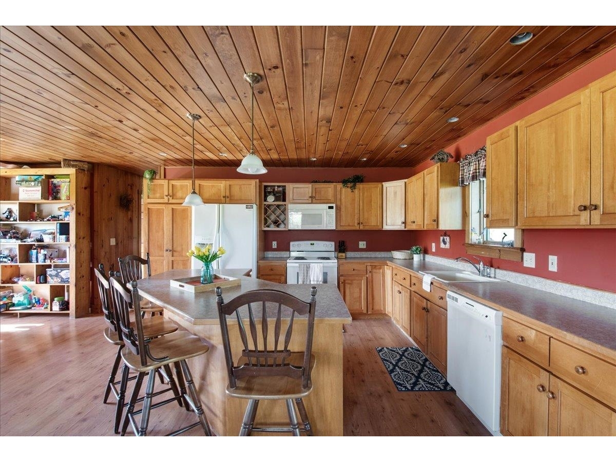1565 Marvin Road