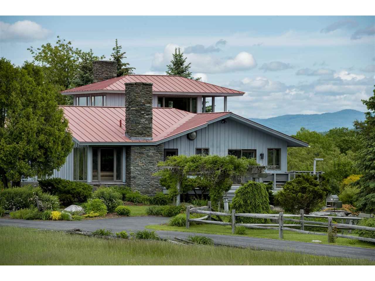 1567 Morgan Horse Farm Road