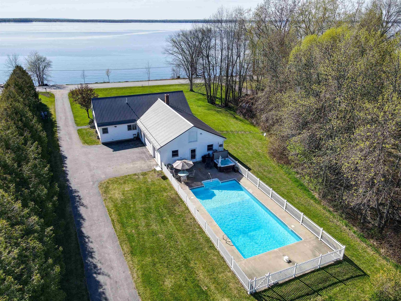 1567 West Shore Road, Alburgh 1567 West Shore Road, Alburgh