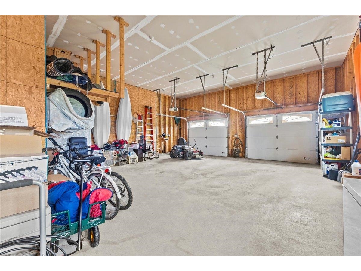 Oversized Garage