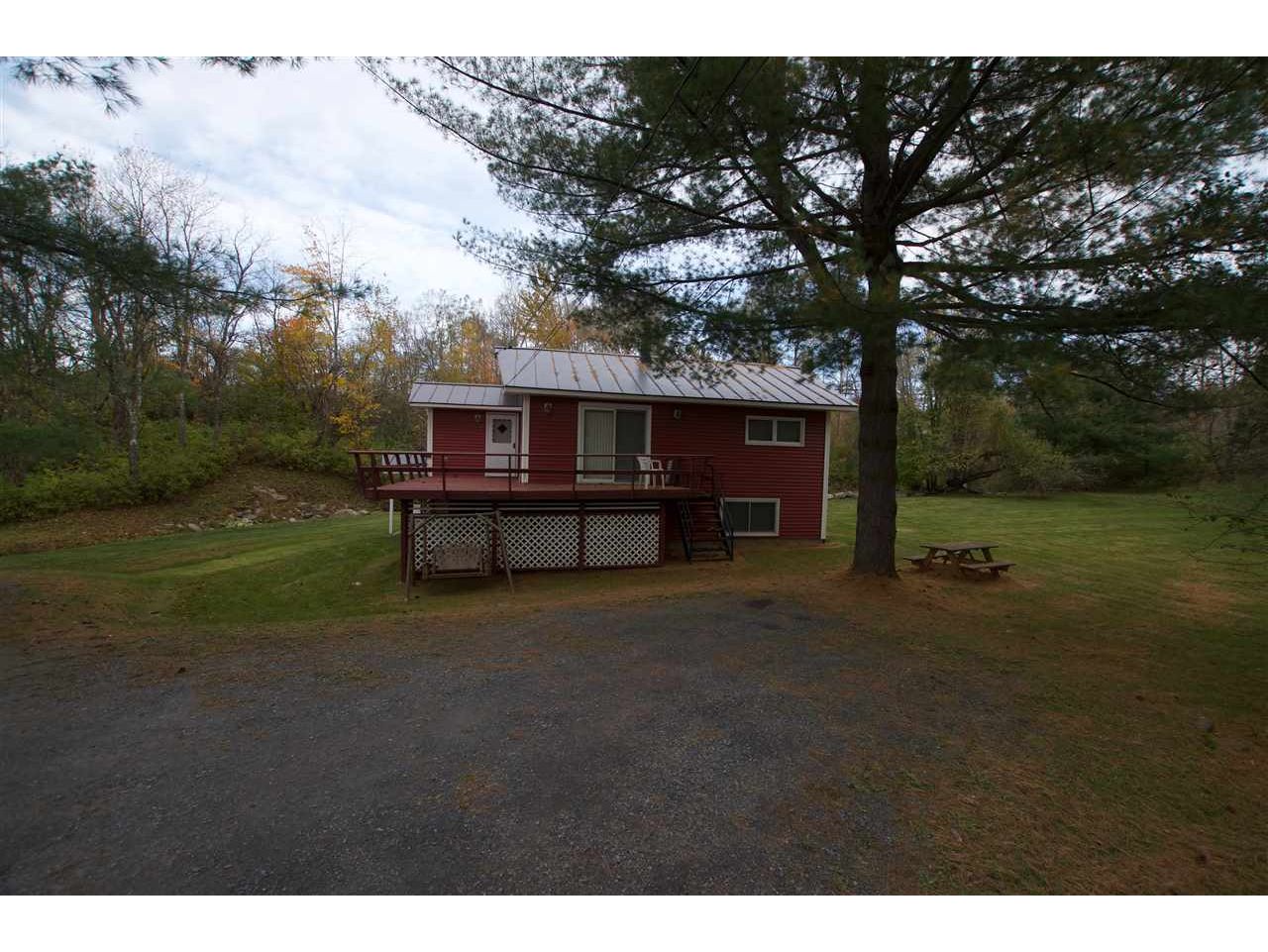 1572 Stowe Hollow Road