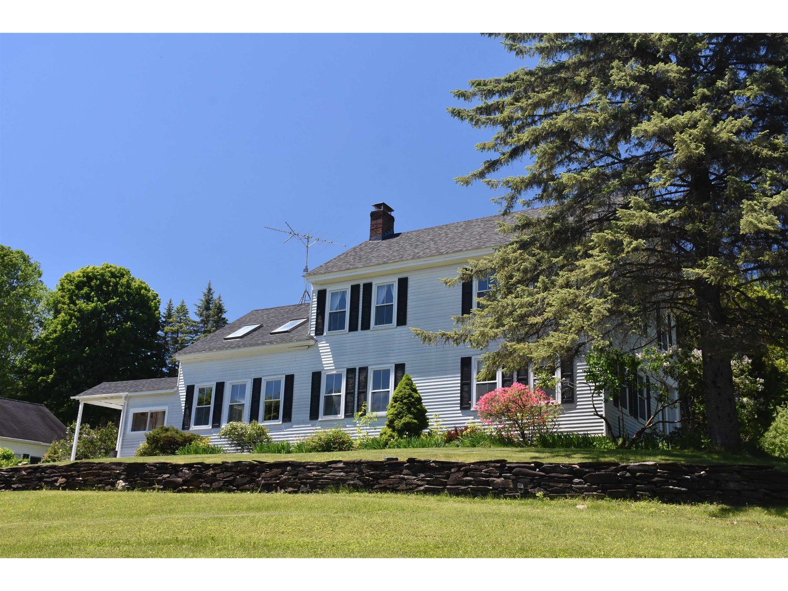 1574 Weir Road