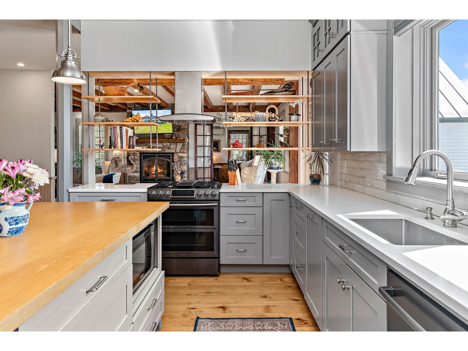High-End Finishes