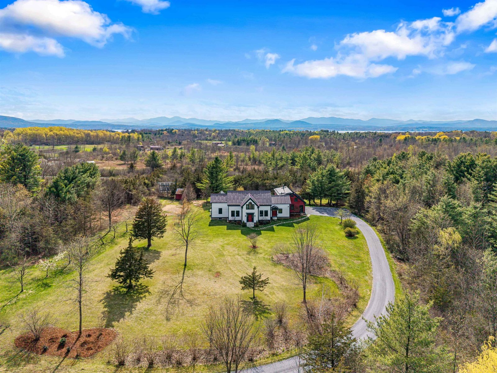 Idyllic Charlotte Location