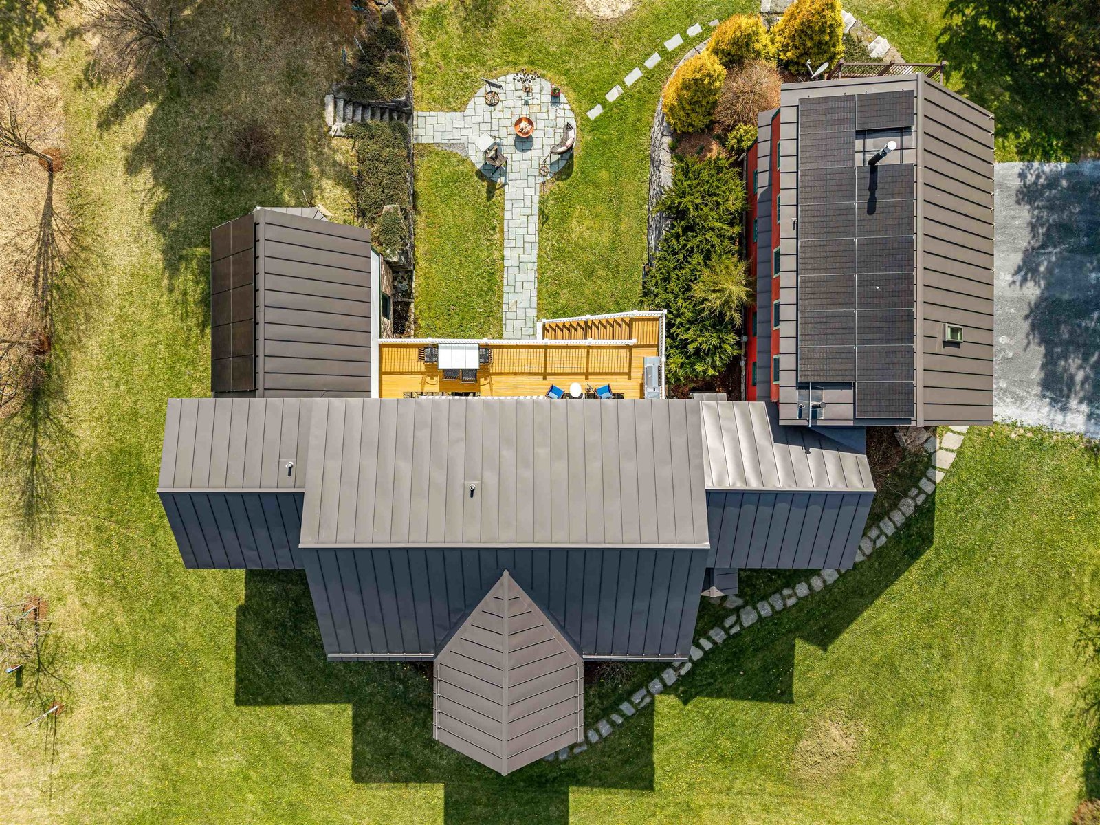 Five Stars Plus Energy Efficient Home With Owned Solar