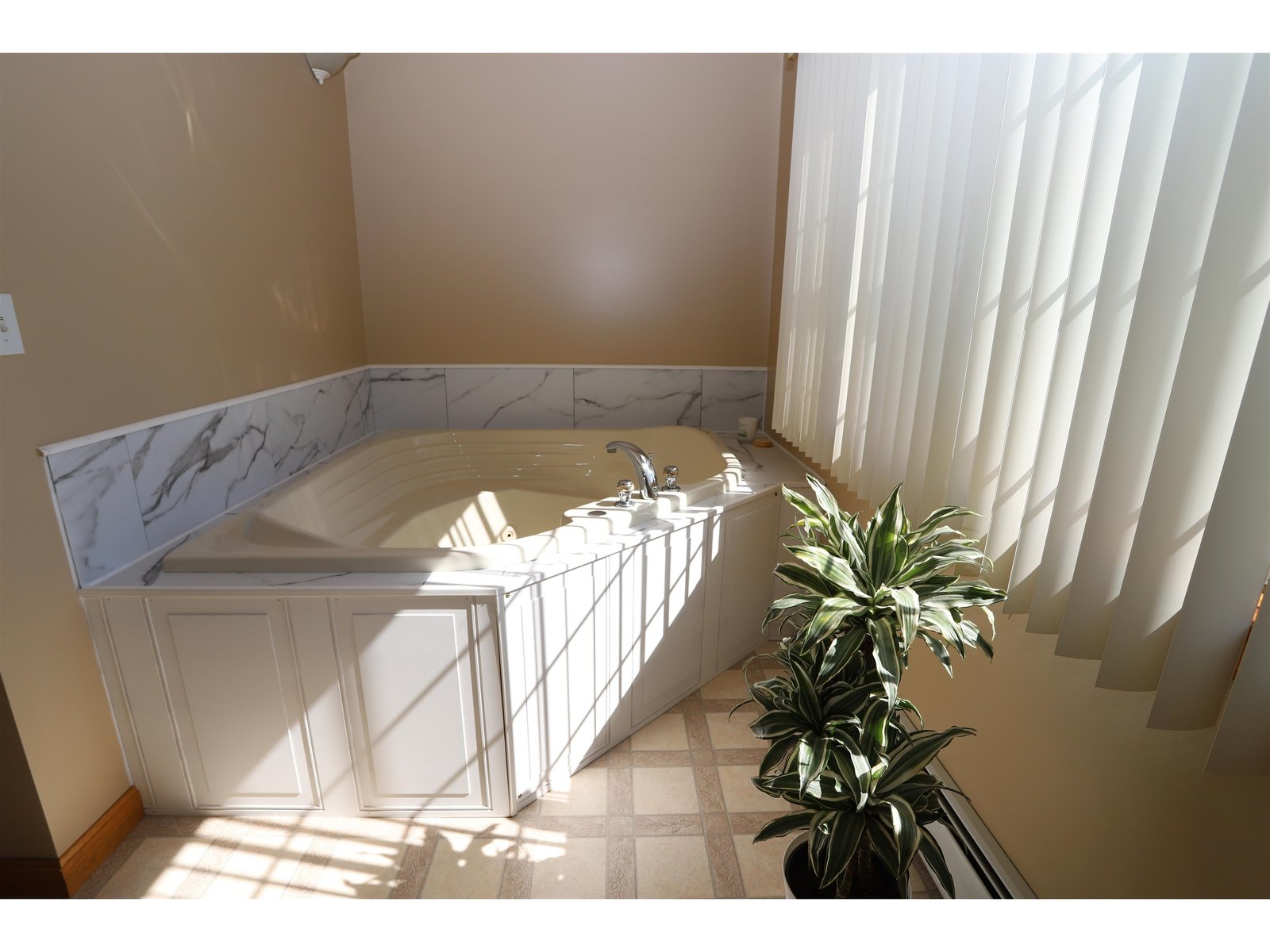 Primary Bathroom Soaking Tub