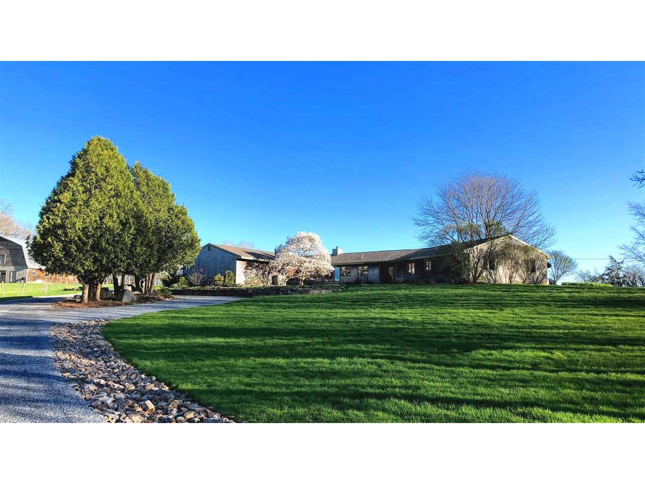 1579 Silver Street Hinesburg, Vermont