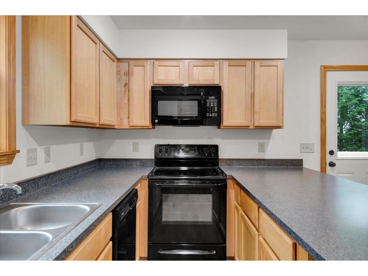 158 - 160 Northside Drive