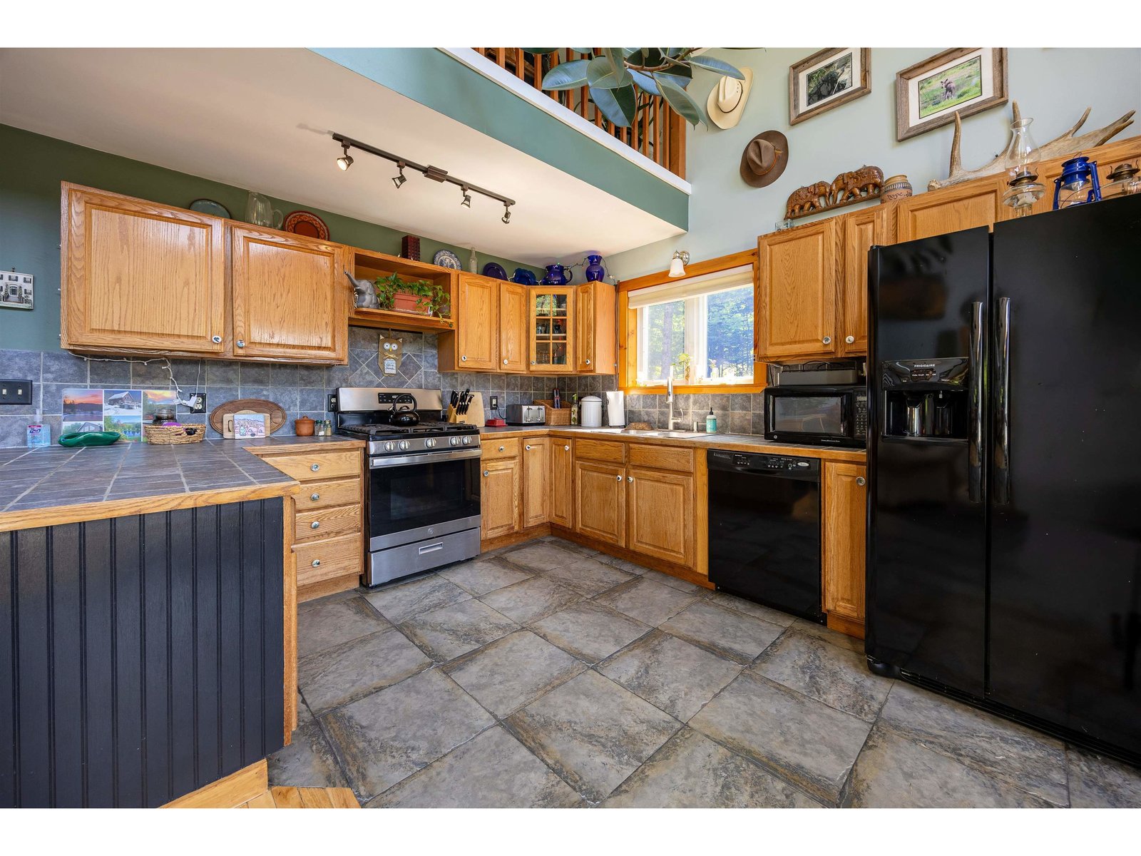 158 Camp Road