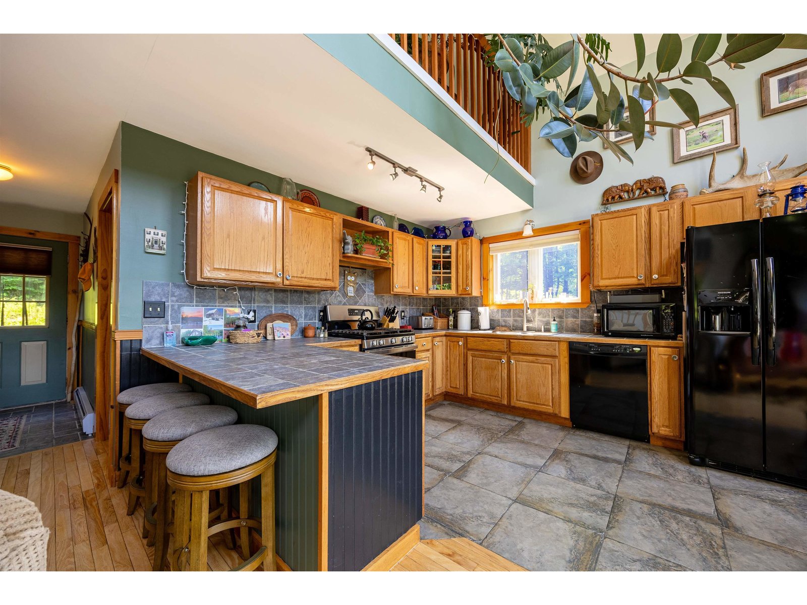 158 Camp Road