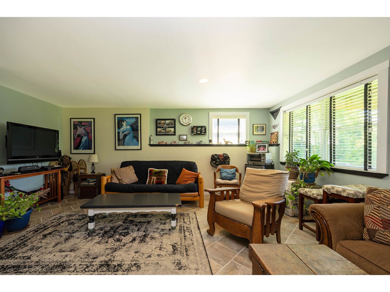 158 Camp Road