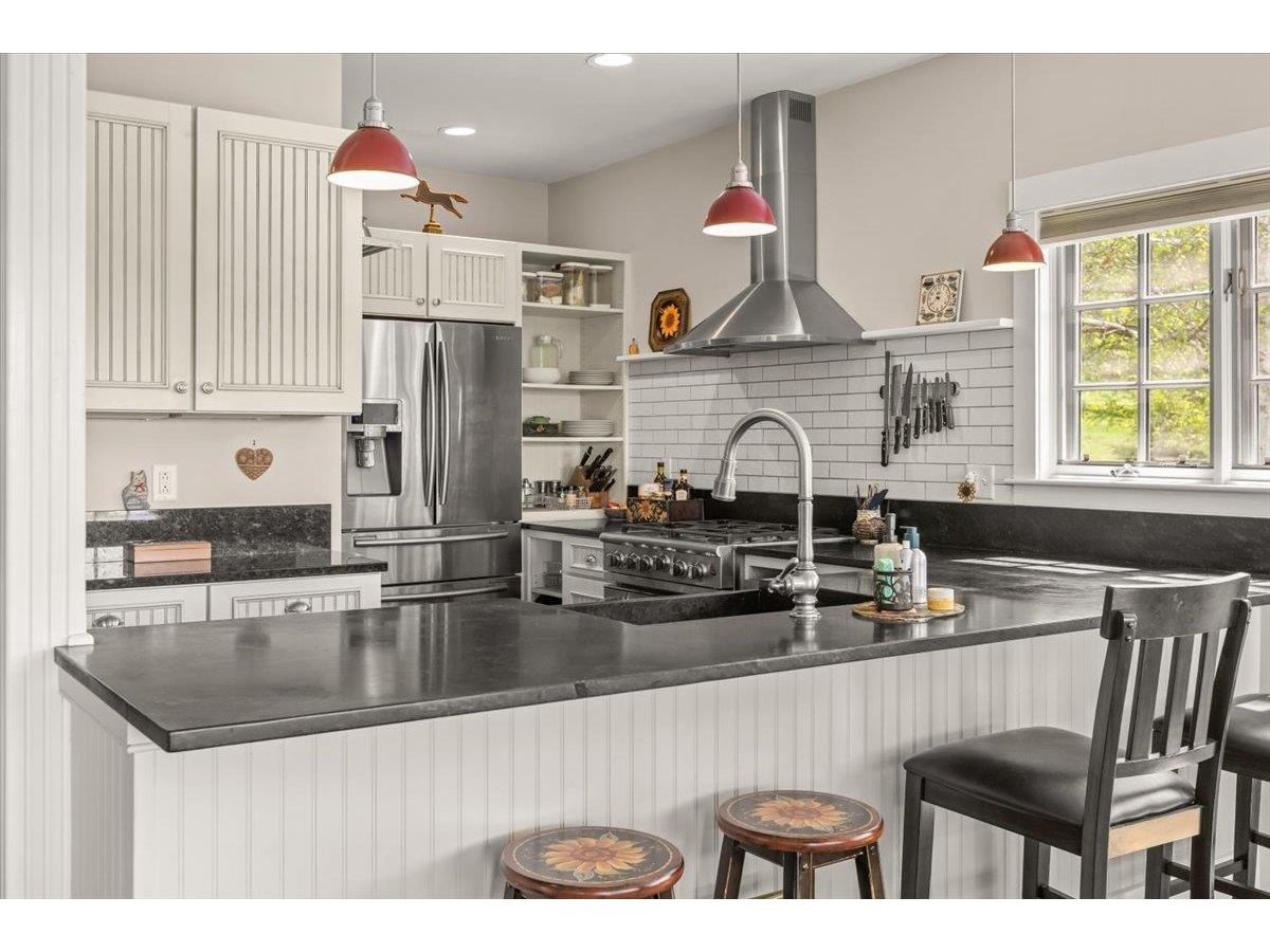 Kitchen/dining