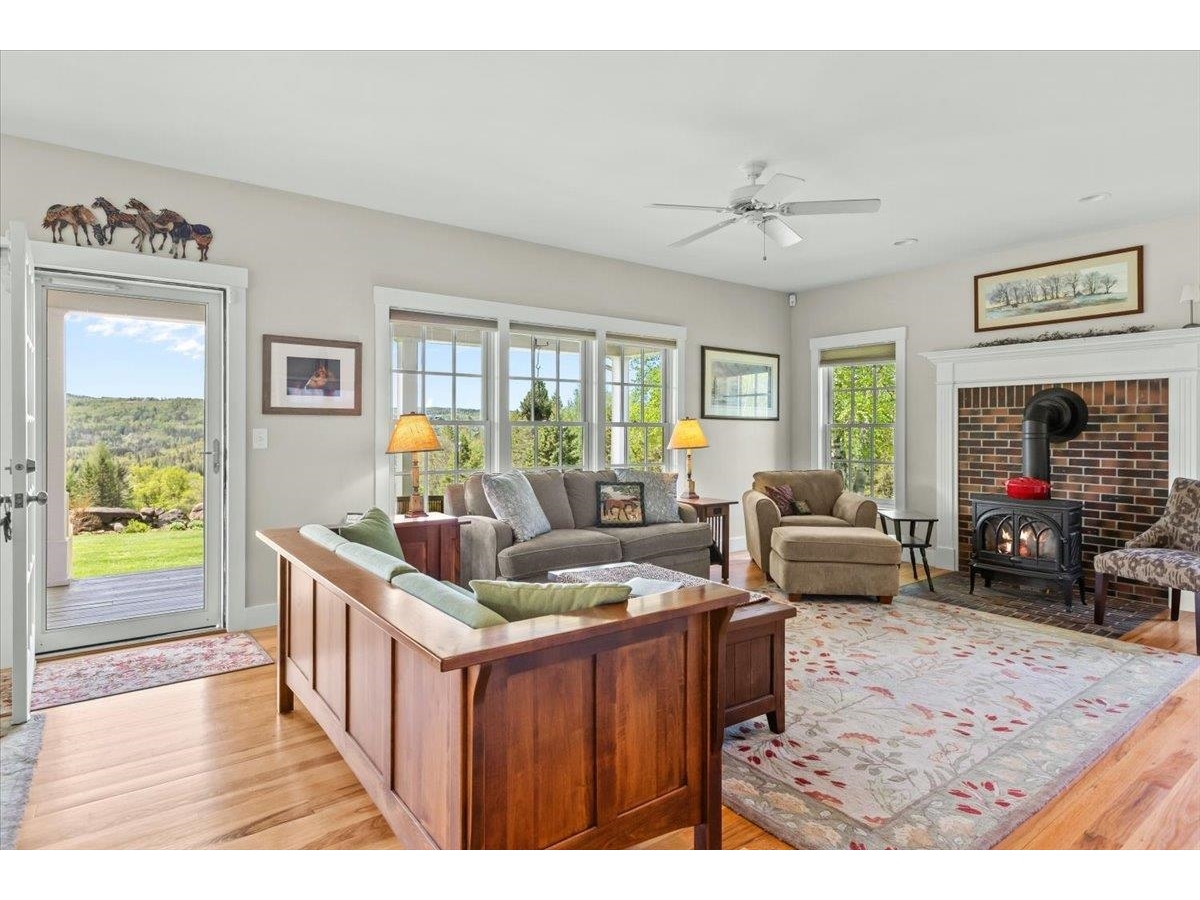 Wood flooring /propane stove