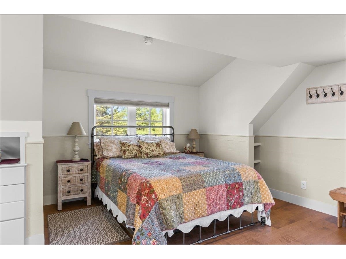 ADU bedroom
