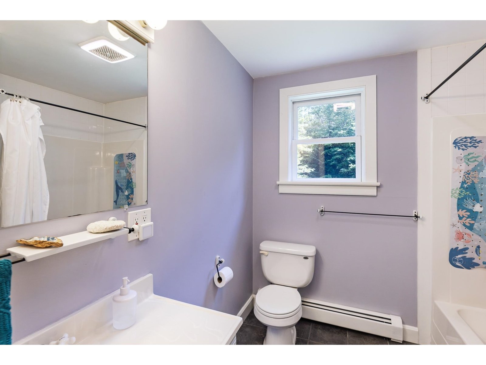 2nd Floor Additional Full Bathroom