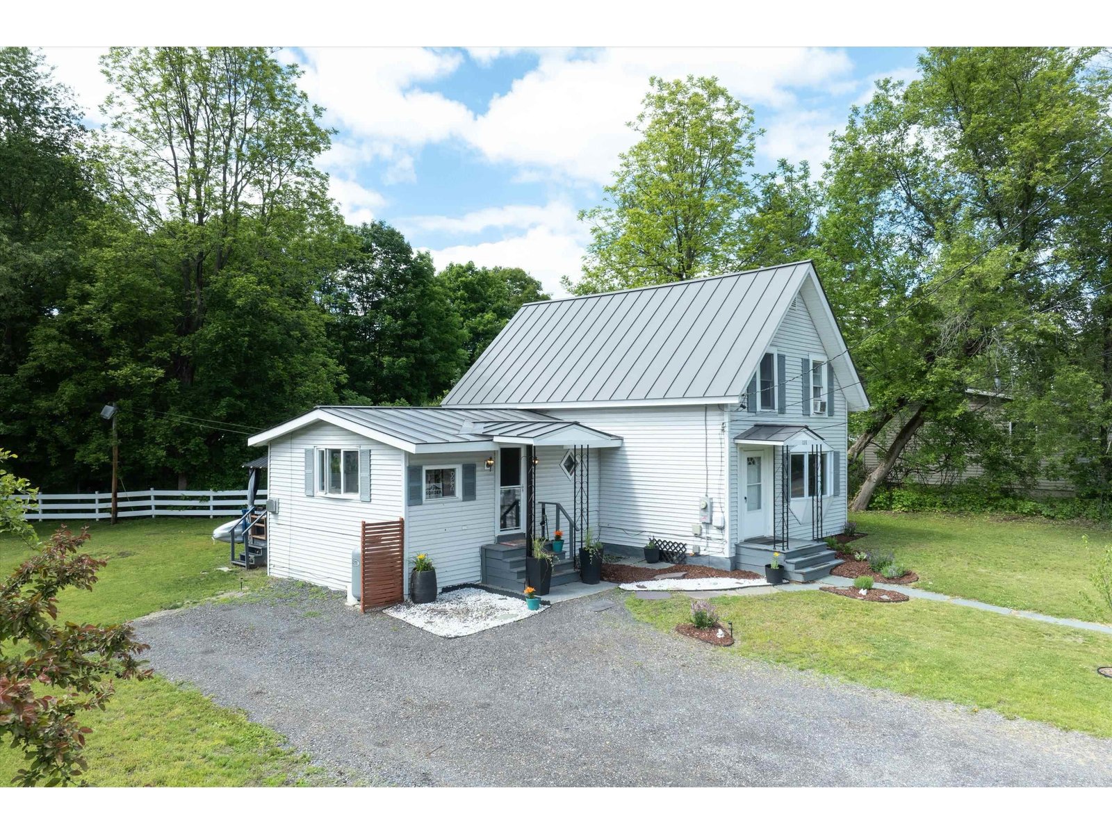 158 North Main Street