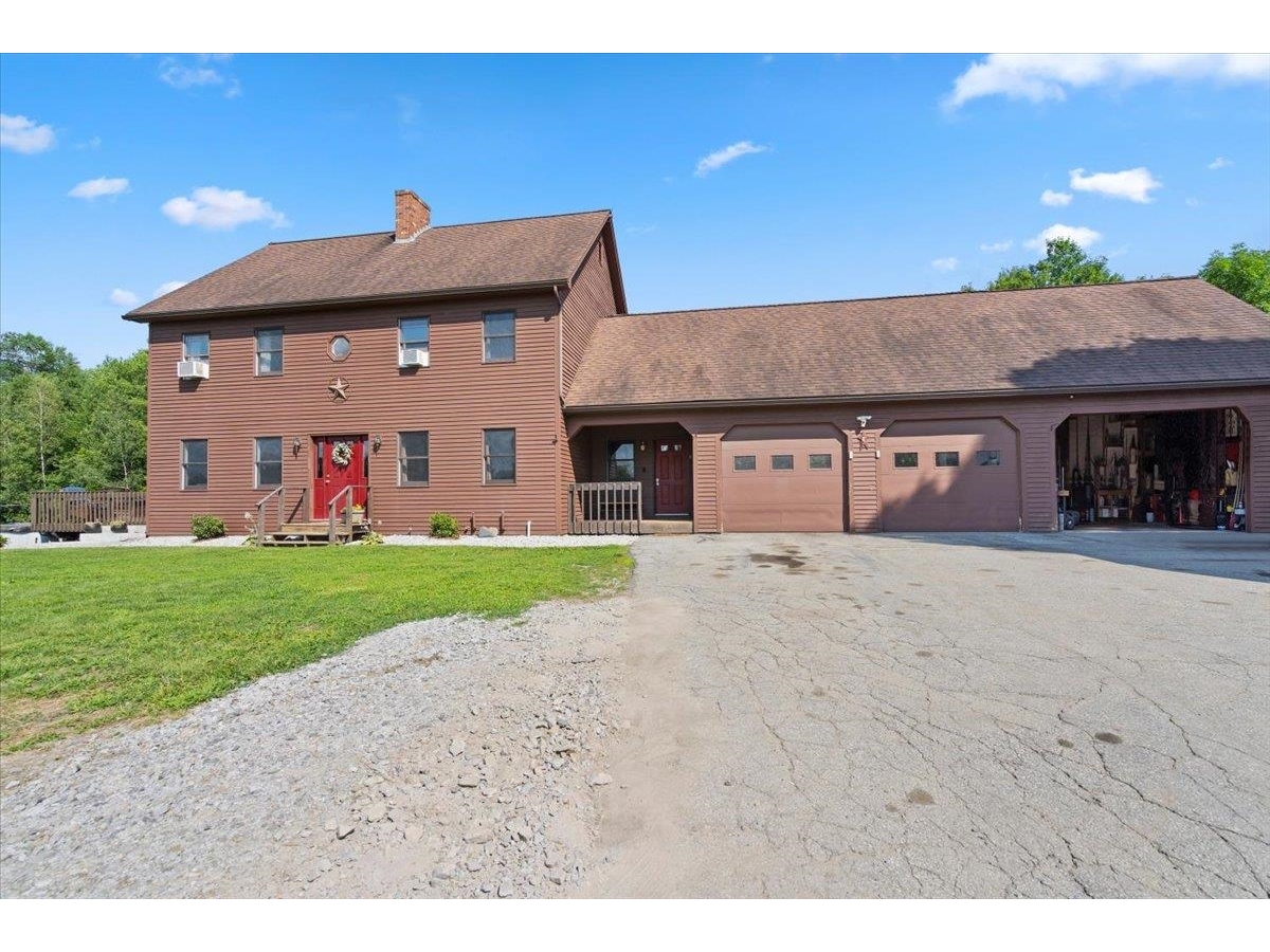 1585 Country Club Road