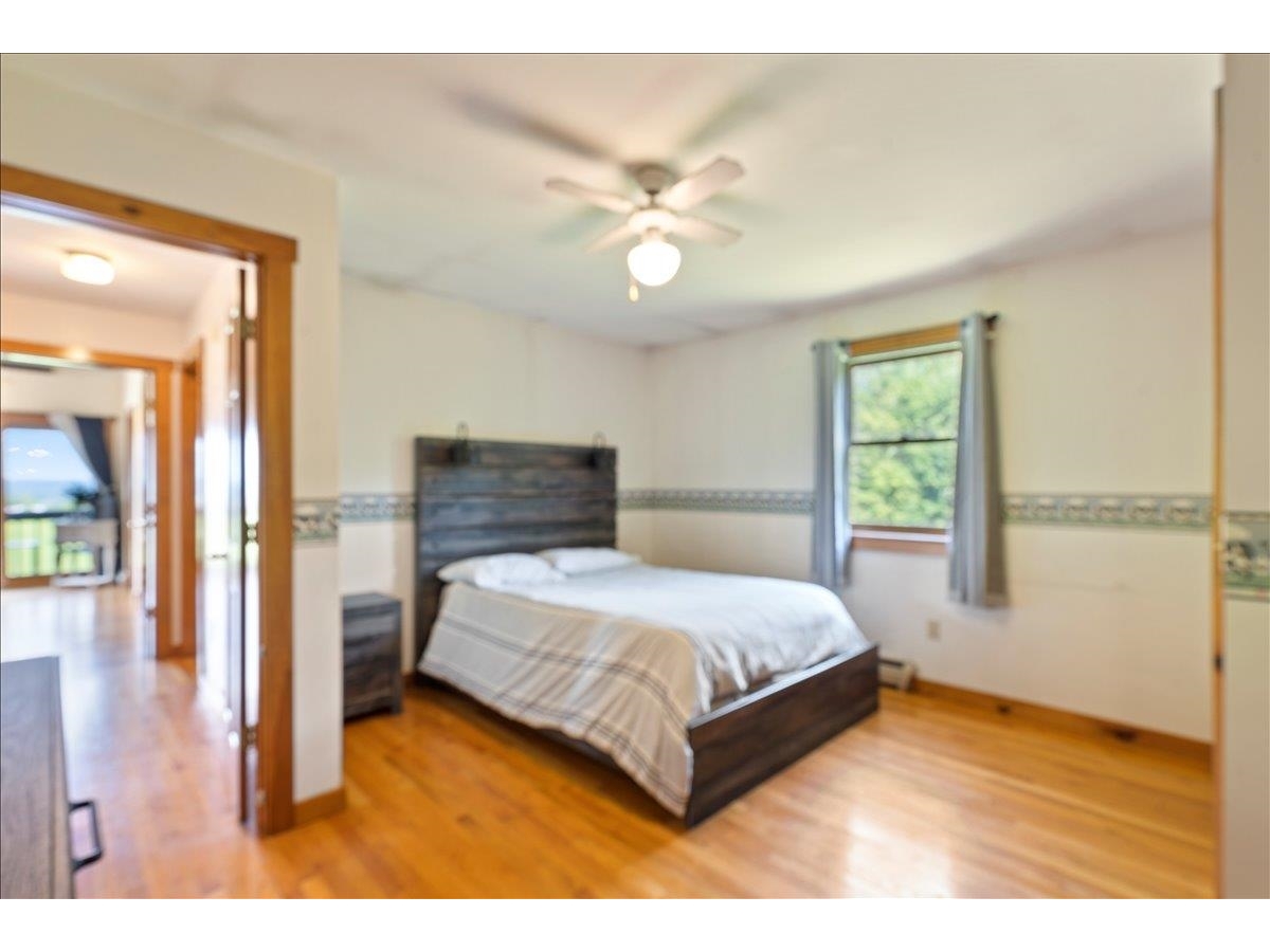 1585 Country Club Road