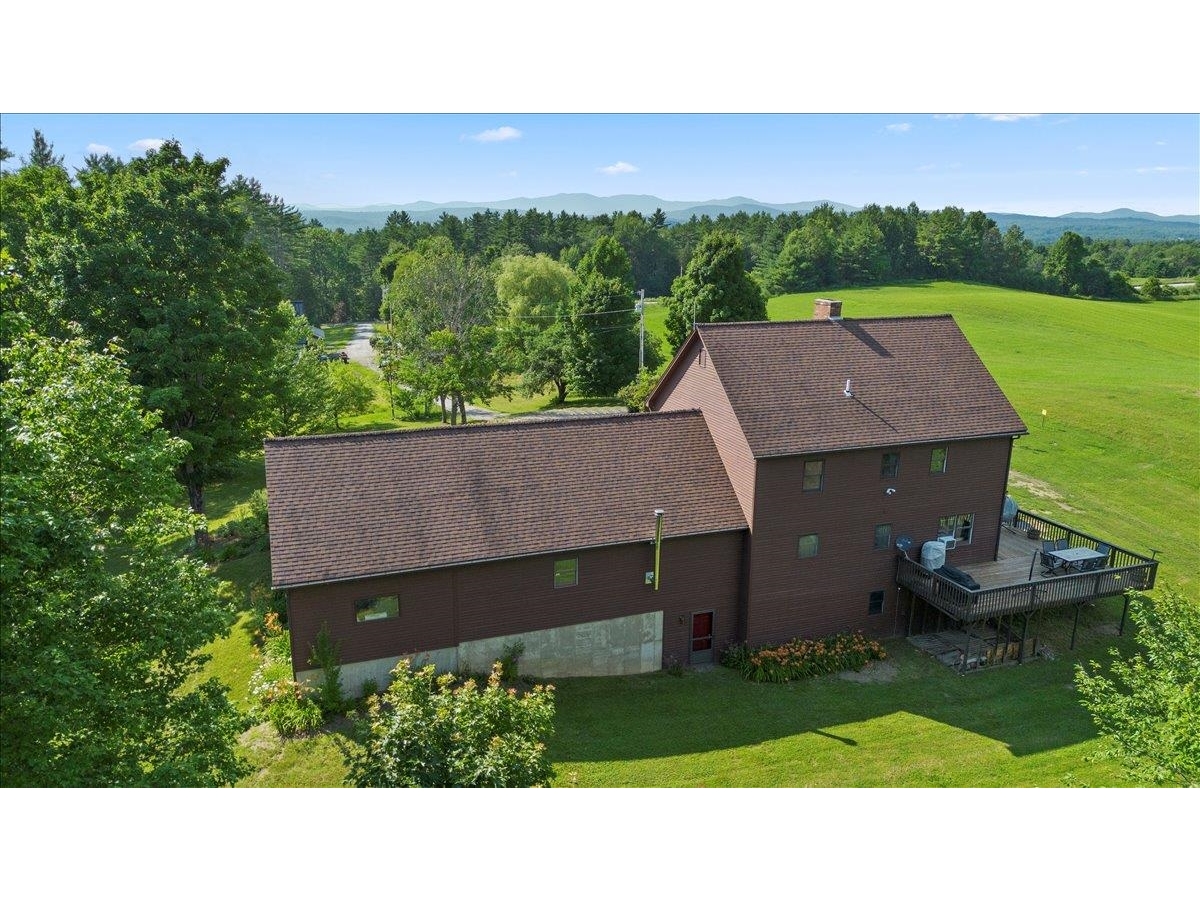 1585 Country Club Road