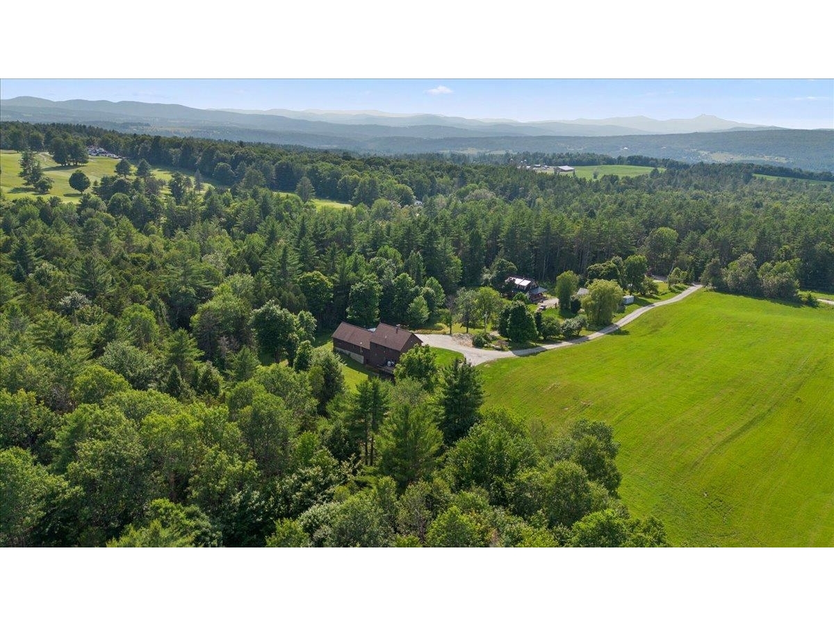 1585 Country Club Road